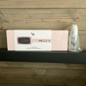 L’ANGE LE VITE CURVE Ceramic Straightening Brush LCD Temperature Display NEW NIB